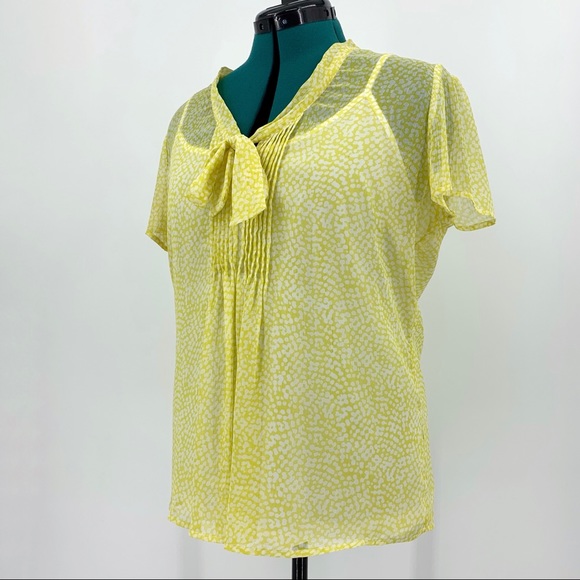 Jacob Short Sleeve Yellow and White Sheer Blouse with White Camisole, Large - Picture 6 of 16